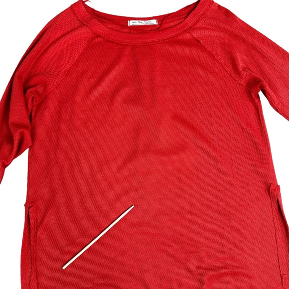 We The Free Thermal Jersey Top Size Medium Coral Rust Thumb Holes Slit Side Boho - Picture 15 of 15